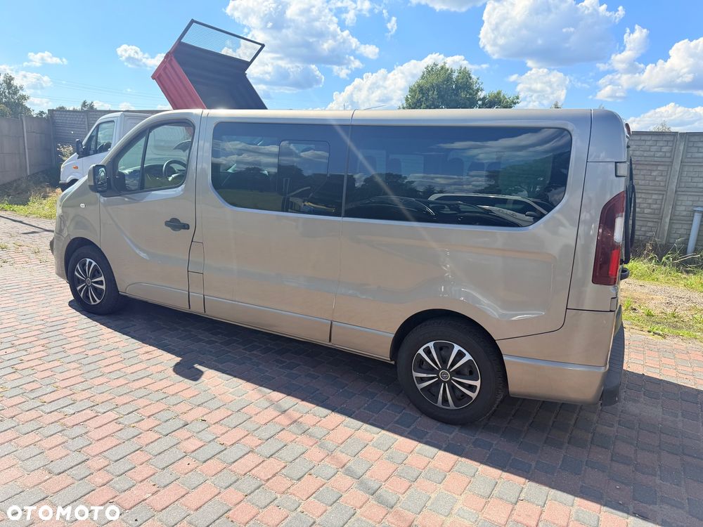 Opel Vivaro - 9