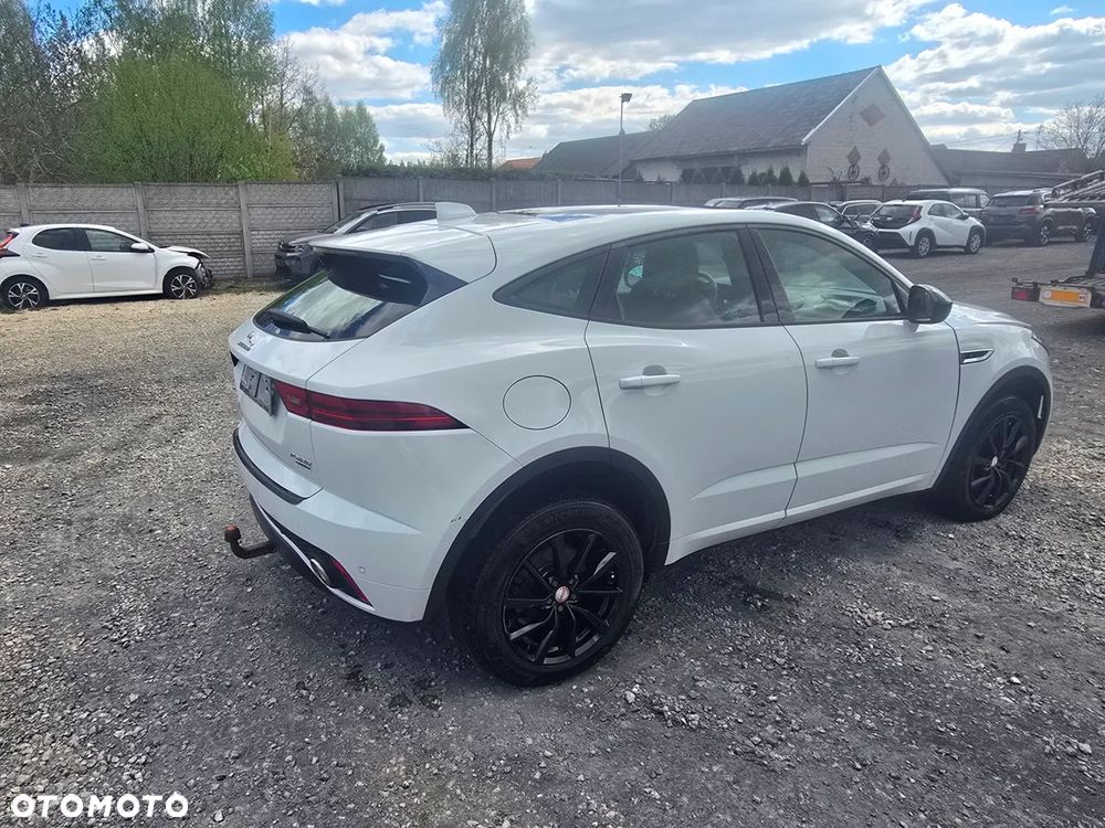 Jaguar E-Pace P200 AWD R-Dynamic - 6