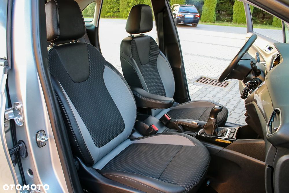 Opel Crossland X 1.2 T Design Line S&S - 17
