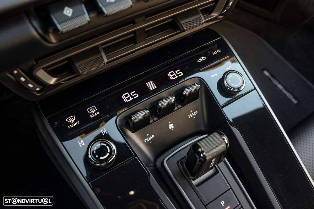 Porsche 911 (992) Carrera S PDK - 30