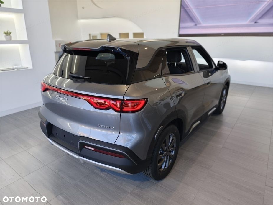 BYD Atto 2 - 5