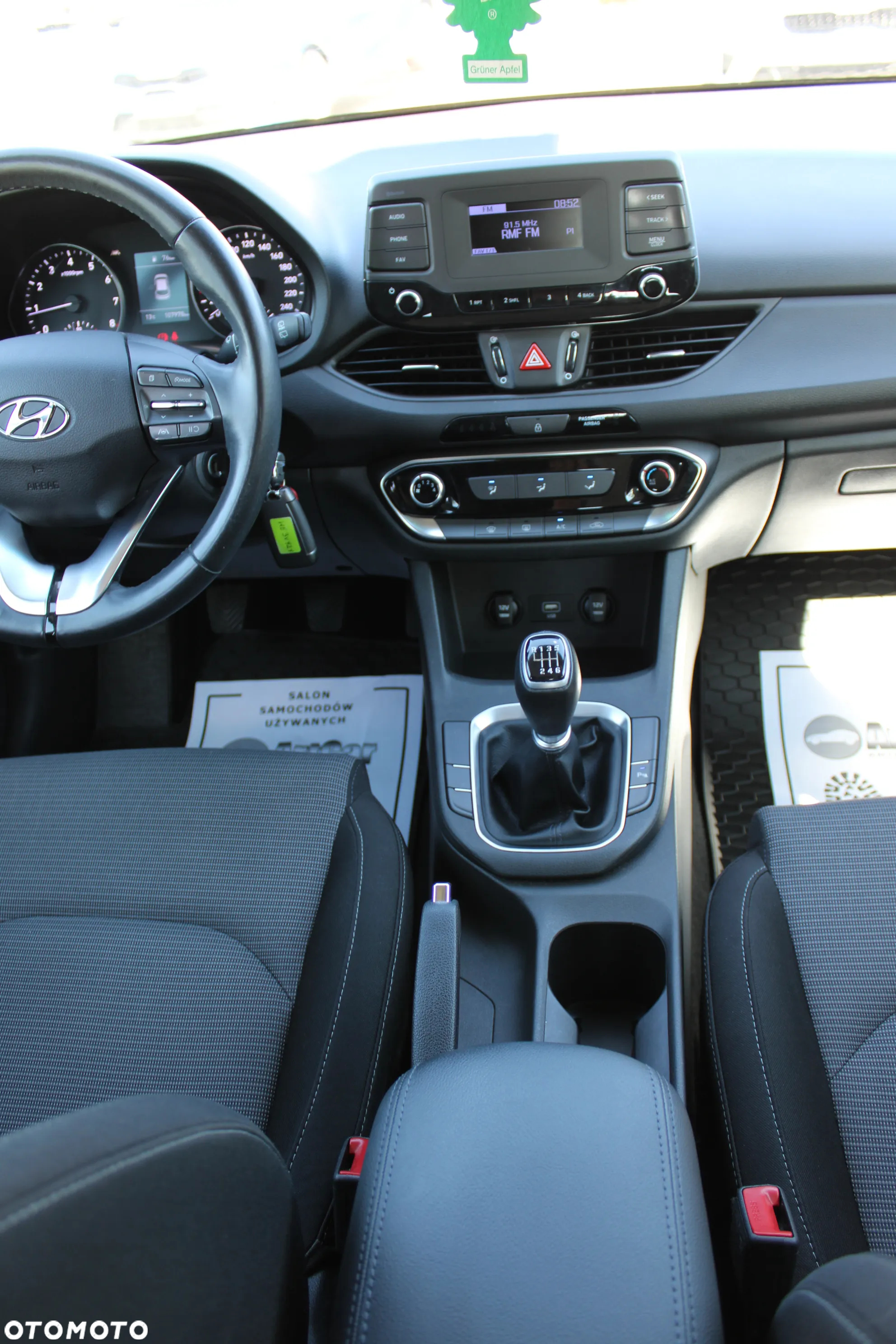 Hyundai i30 1.5 DPI Classic + - 23