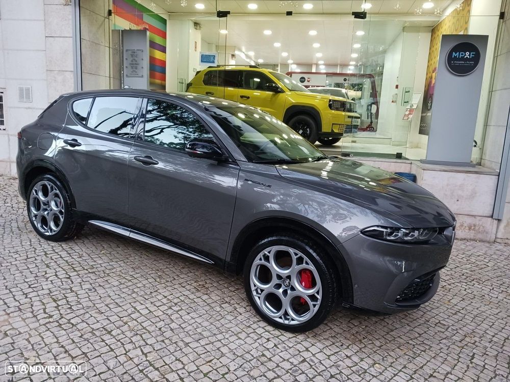 Alfa Romeo Tonale 1.3 Plug-In Hybrid Edizione Speciale e-AWD - 3