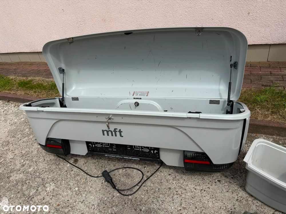 Box na hak holowniczy MFT BackBox srebrny KUFER - 1