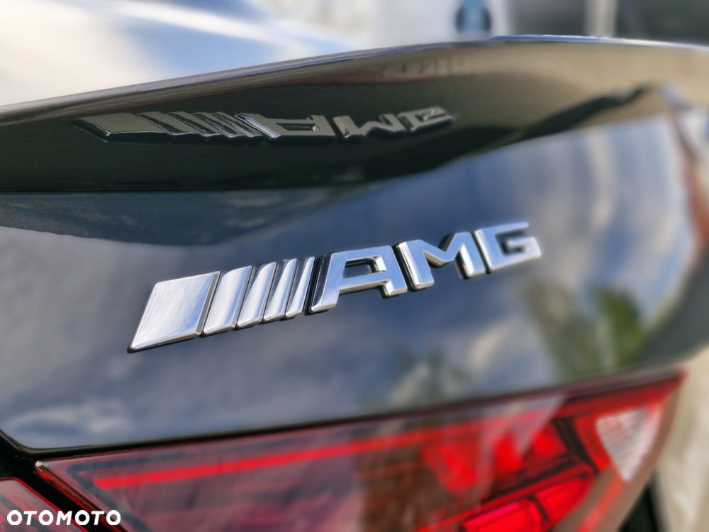 Mercedes-Benz Klasa C AMG 63 S E Performance PHEV 4-Matic - 32
