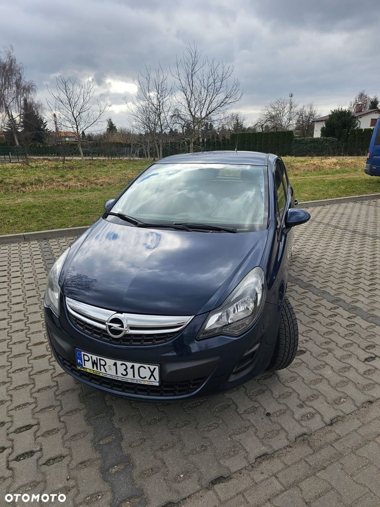 Opel Corsa 1.4 16V Cosmo - 2