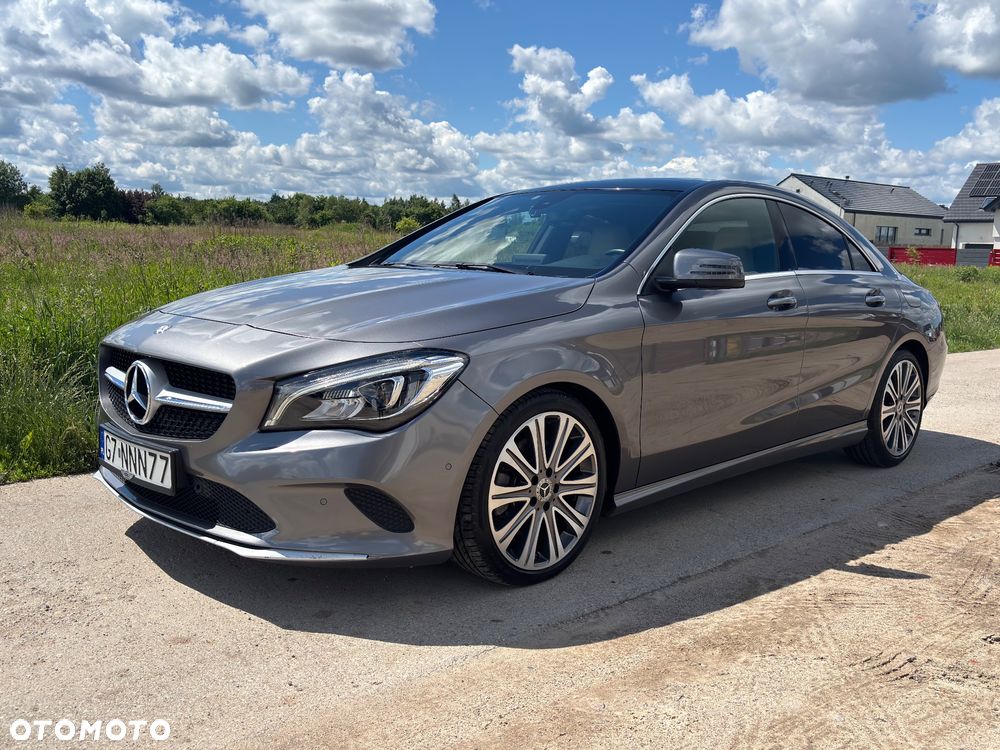 Mercedes-Benz CLA 250 7G-DCT UrbanStyle Edition - 7