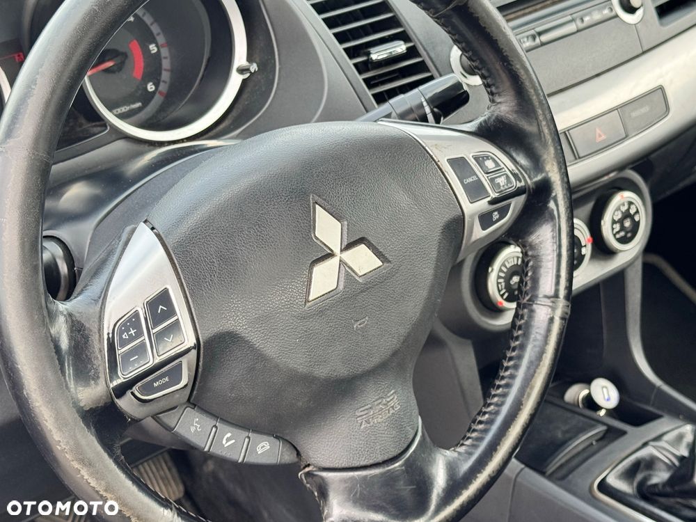 Mitsubishi Lancer 2.0 DID Instyle - 19