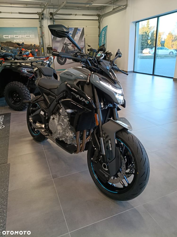 CFMoto 675NK - 5
