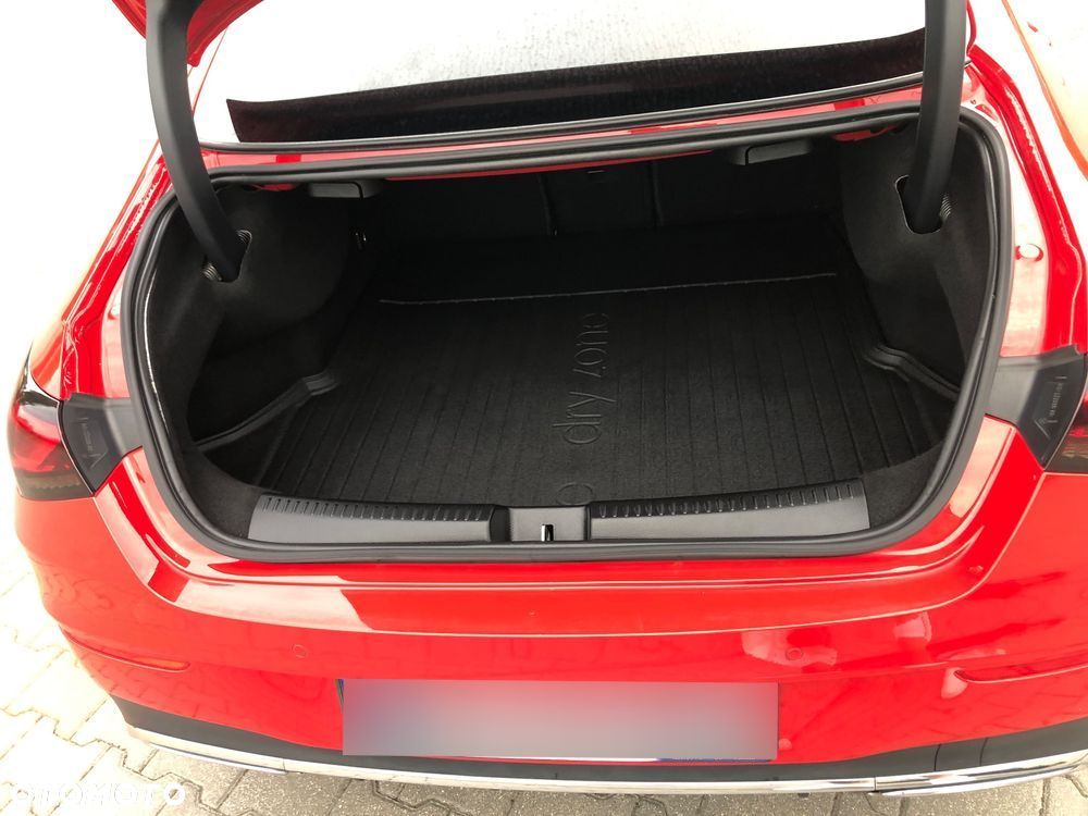 Mercedes-Benz CLA 200 AMG Line 7G-DCT - 9