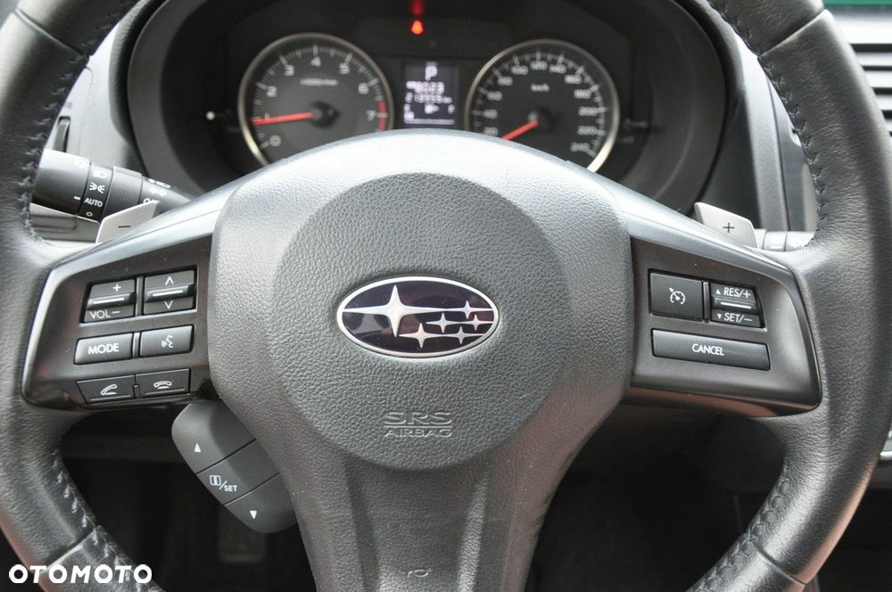 Subaru XV 2.0 i Exclusive Lineartronic - 14