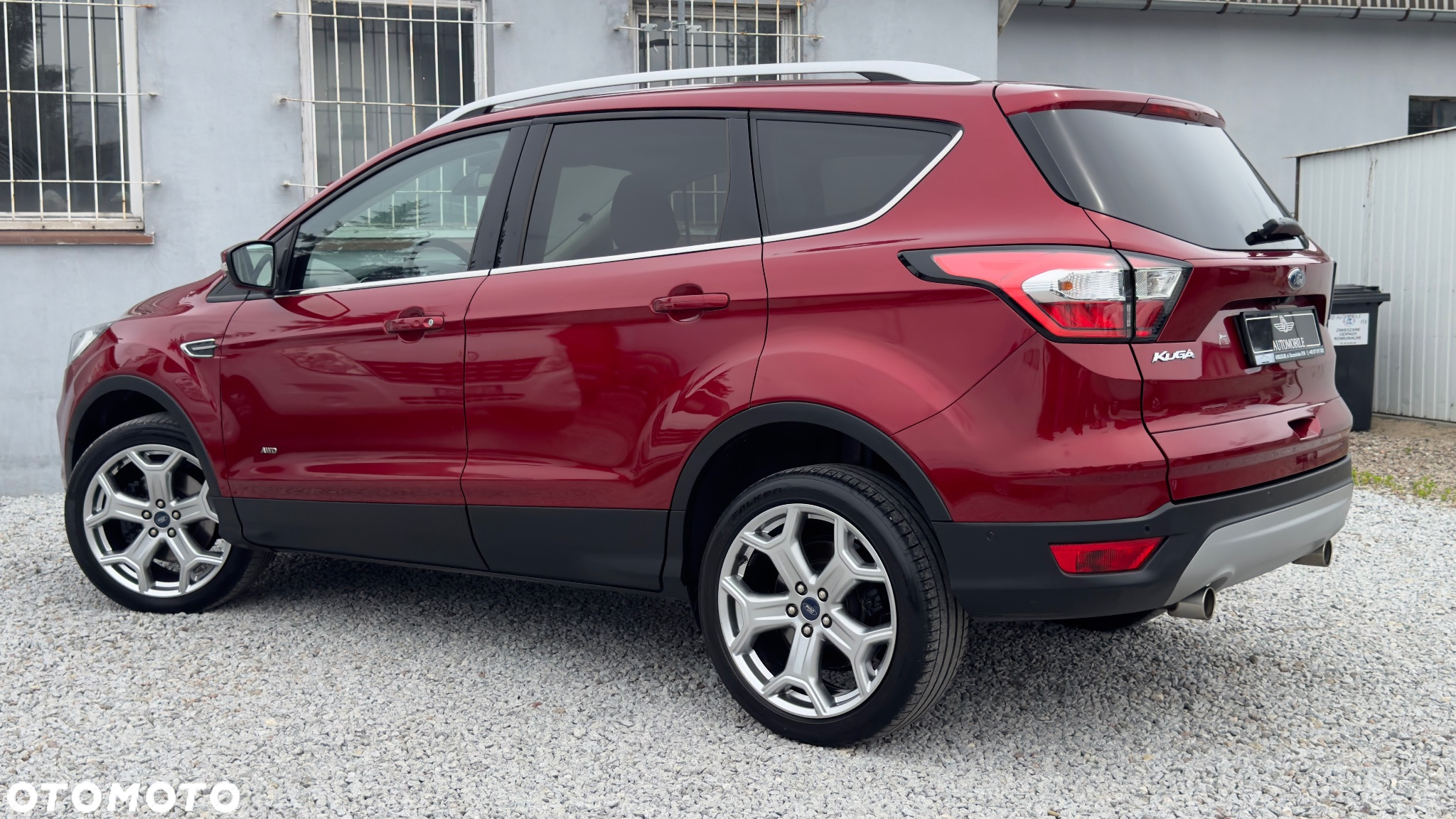 Ford Kuga 2.0 TDCi AWD Titanium - 4
