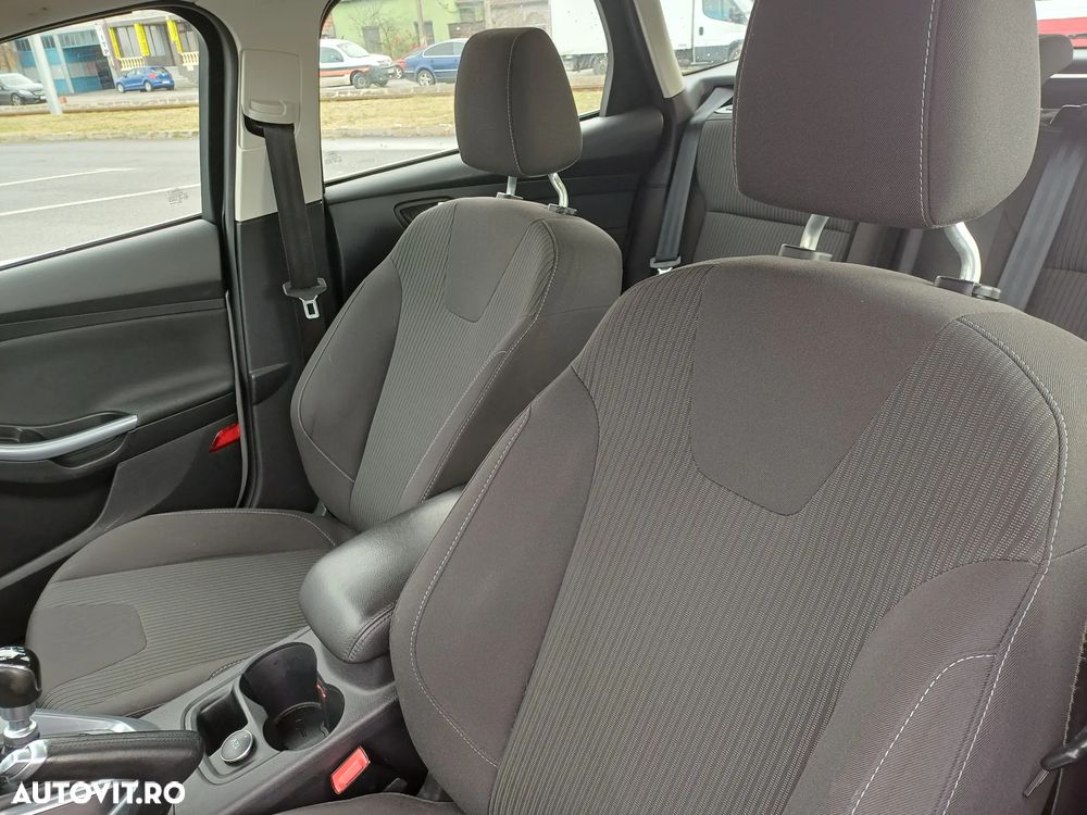 Ford Focus 1.6 TDCi ECOnetic 88g Start-Stopp-System Trend - 9