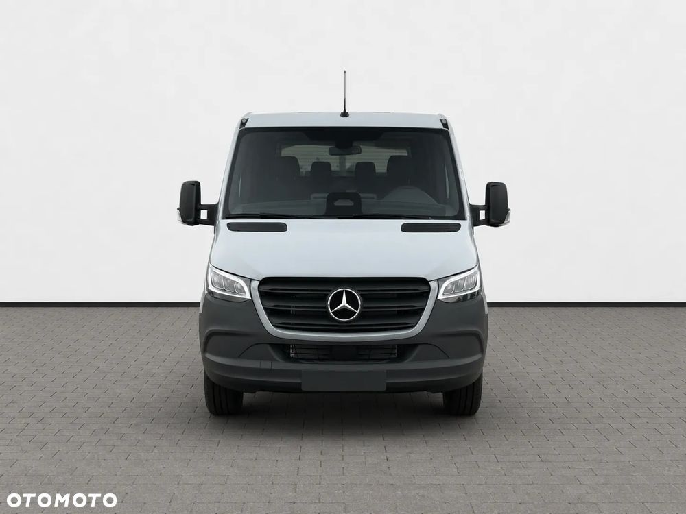 Mercedes-Benz Sprinter - 8