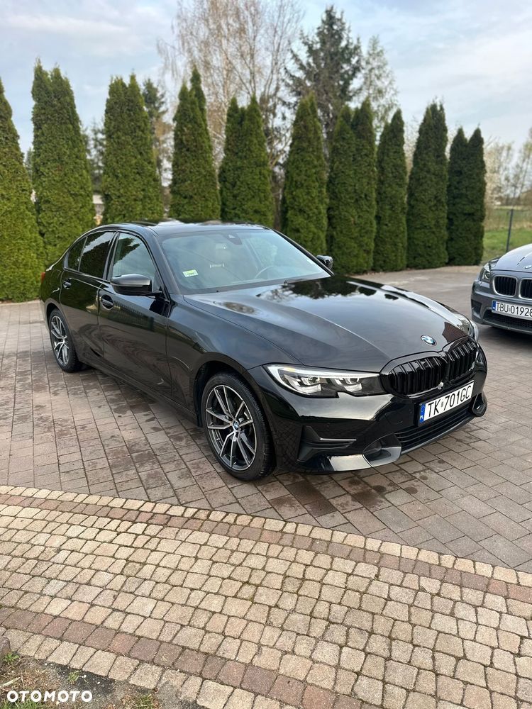 BMW Seria 3 330i - 2