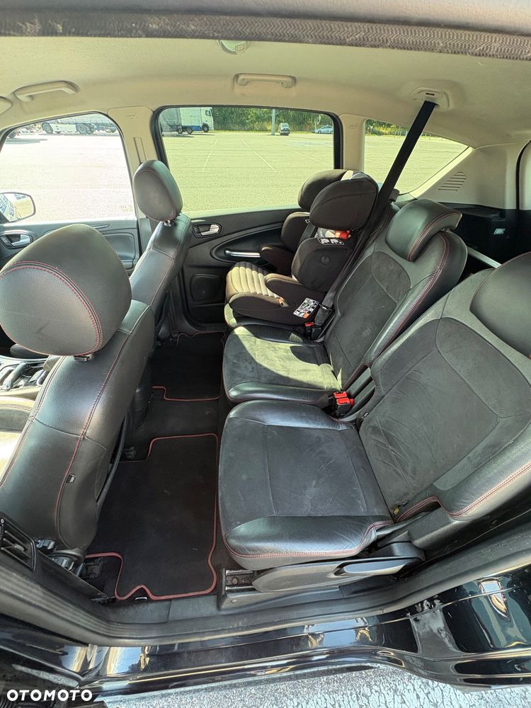 Ford S-Max 2.2 TDCi Titanium - 13