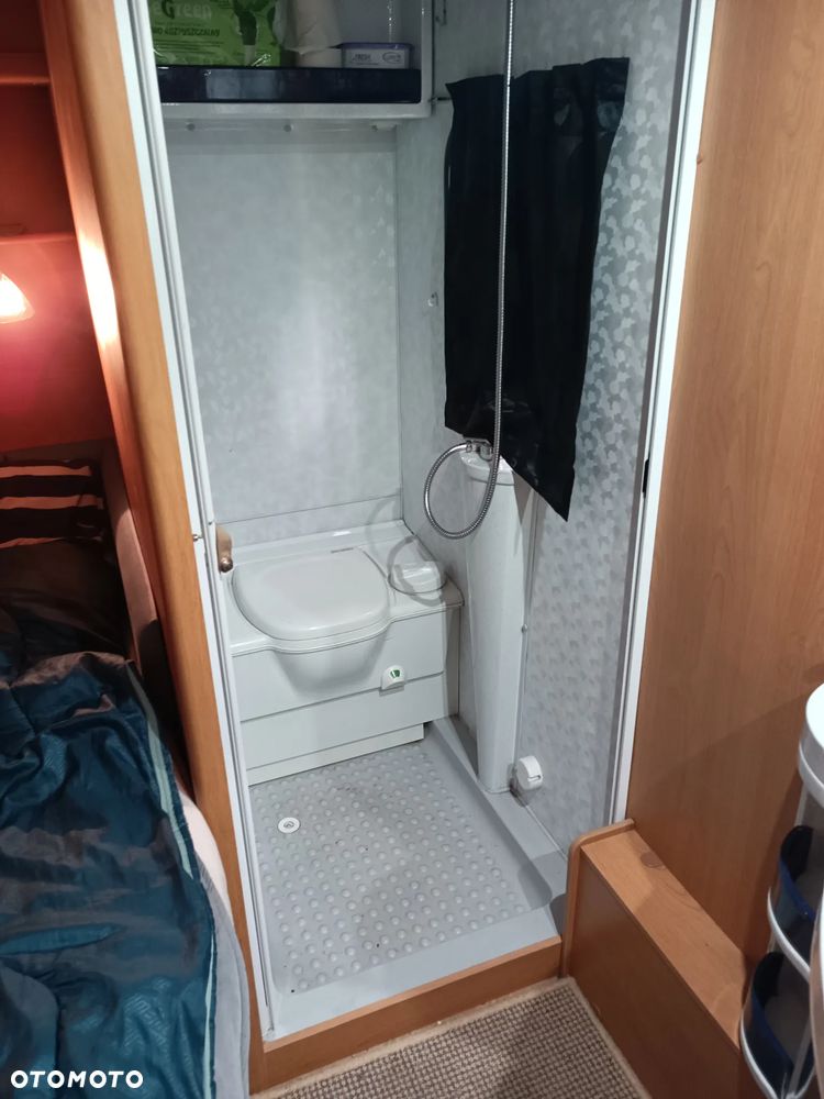 Adria Unica 462 DP - 16