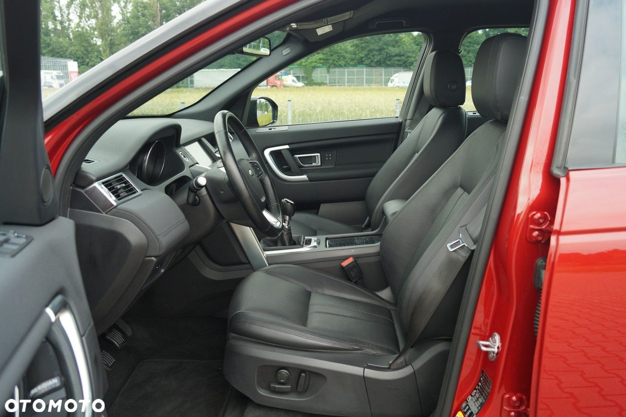 Land Rover Discovery Sport - 25