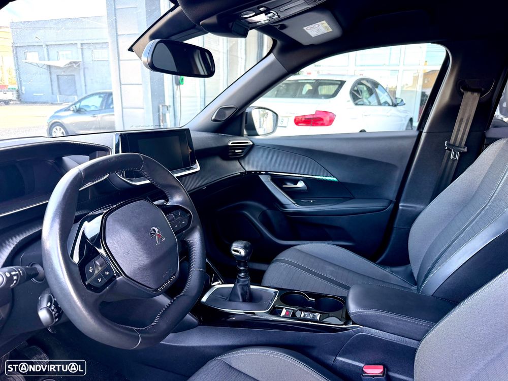 Peugeot 2008 1.2 PureTech Allure Pack - 10