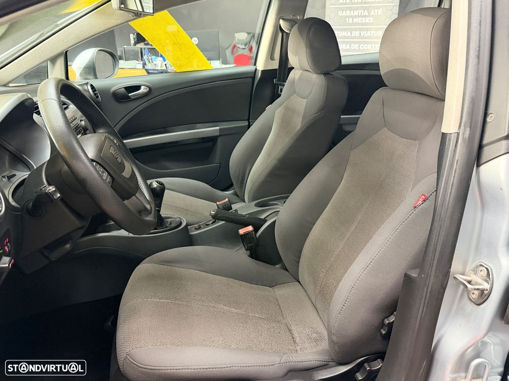 SEAT Leon 1.6 TDI Sport - 8