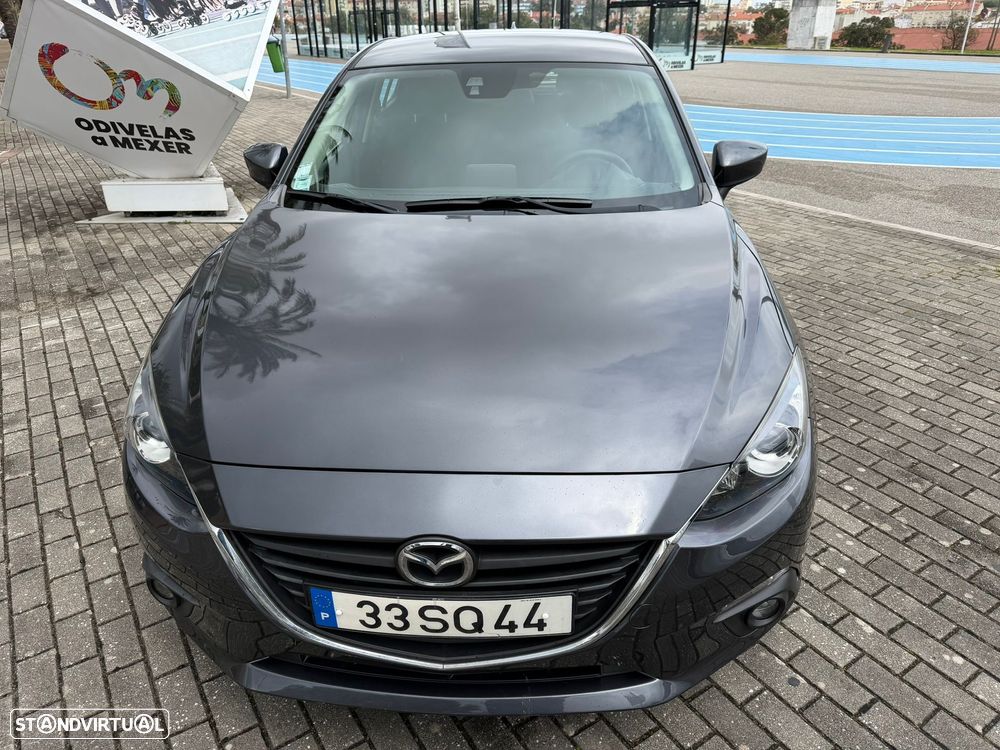 Mazda 3 Hatchback ver-1-5-sky--d-evolve - 13