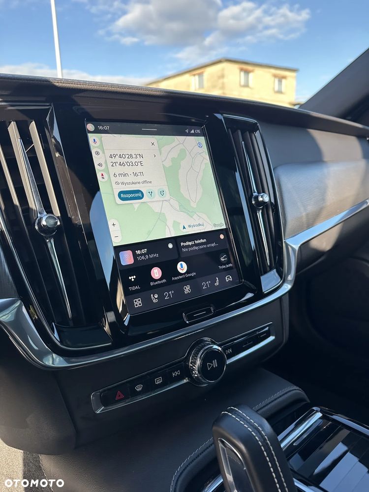 Volvo V90 - 24