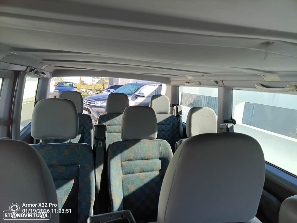 Mercedes-Benz VITO 112 CDI 2,2L 1999 (W638) 9 Lugares - 10