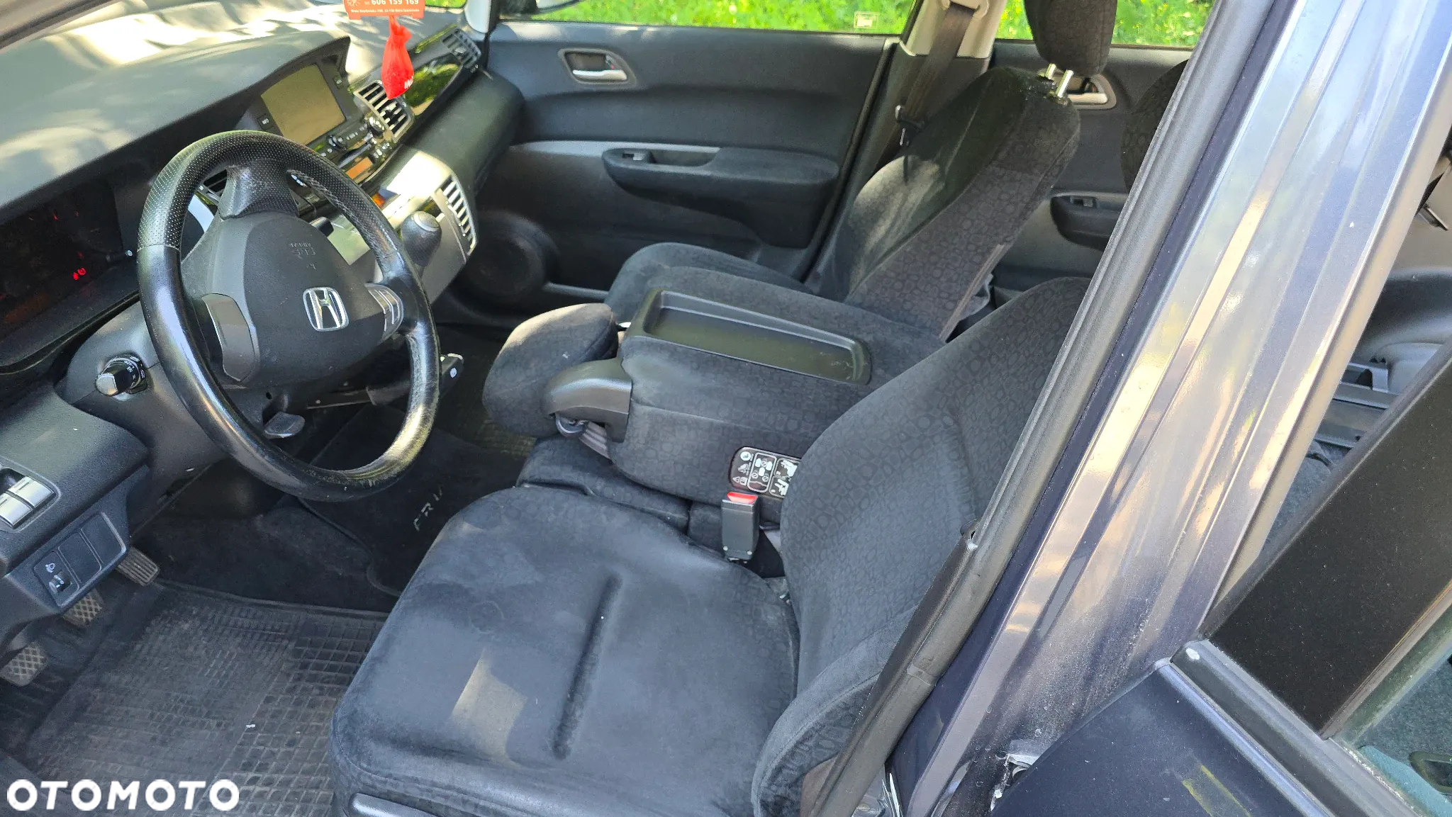 Honda FR-V 1.7 - 11