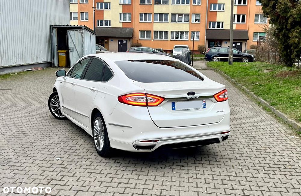 Ford Mondeo 2.0 Hybrid Vignale - 6