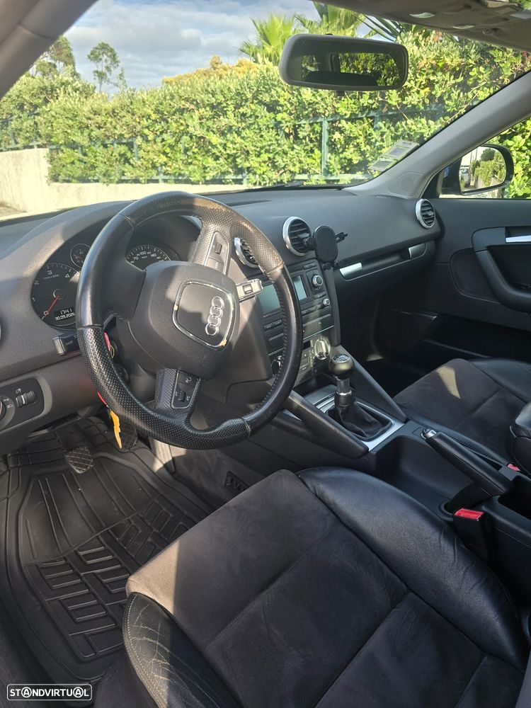Audi A3 Sportback 2.0 TDi - 22
