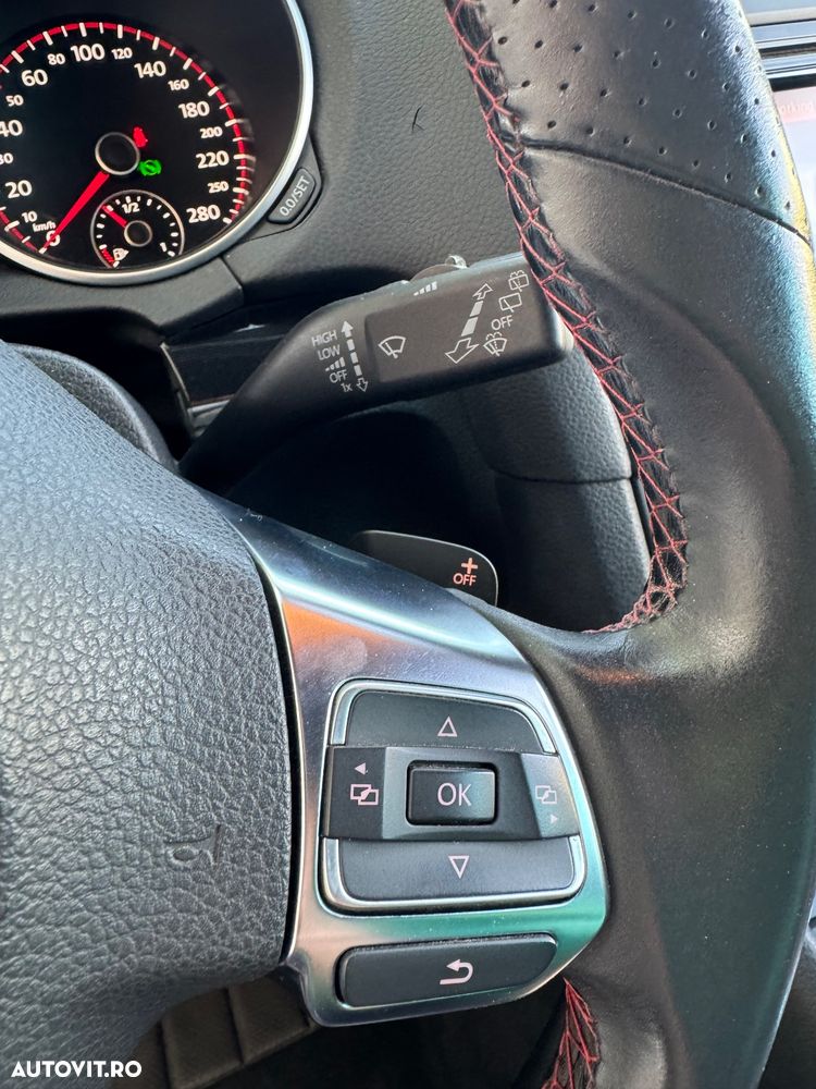 Volkswagen Golf 2.0 GTI DSG - 22