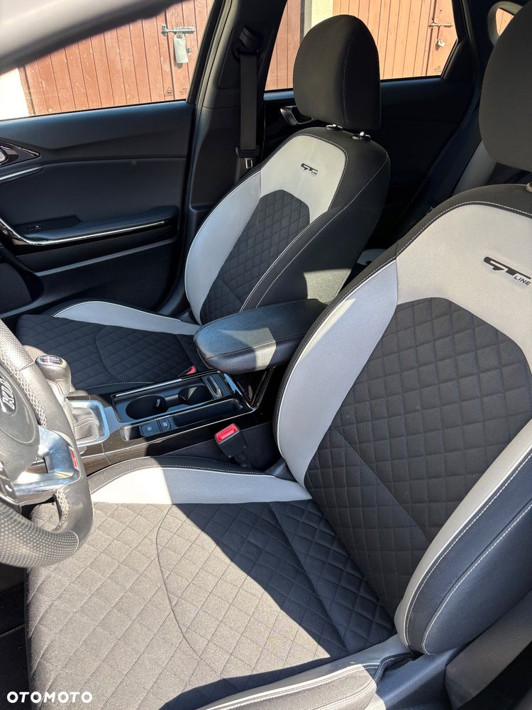 Kia ProCeed 1.4 T-GDI GT Line - 26