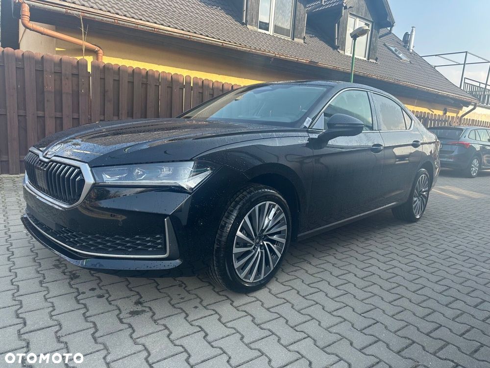 Skoda Superb 2.0 TDI SCR 4x4 L&K DSG - 3