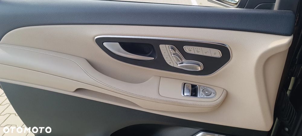 Mercedes-Benz Klasa V 300 d 4-Matic Avantgarde 9G-Tronic (d³ugi) - 7