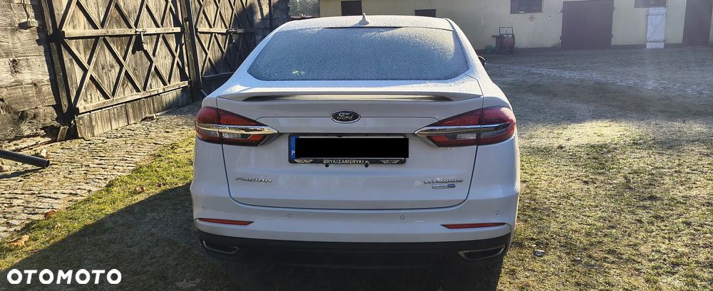 Ford Fusion - 23