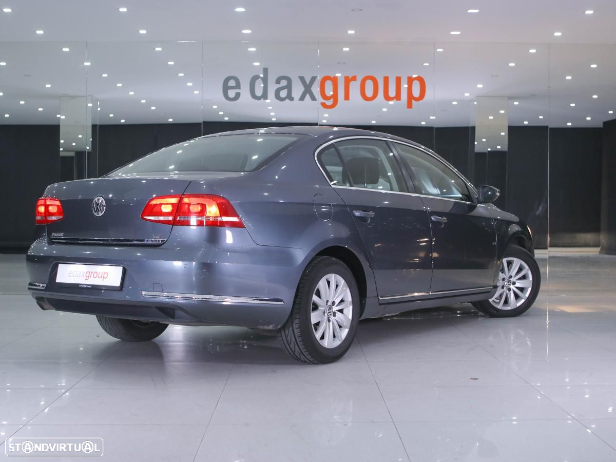 VW Passat - 3