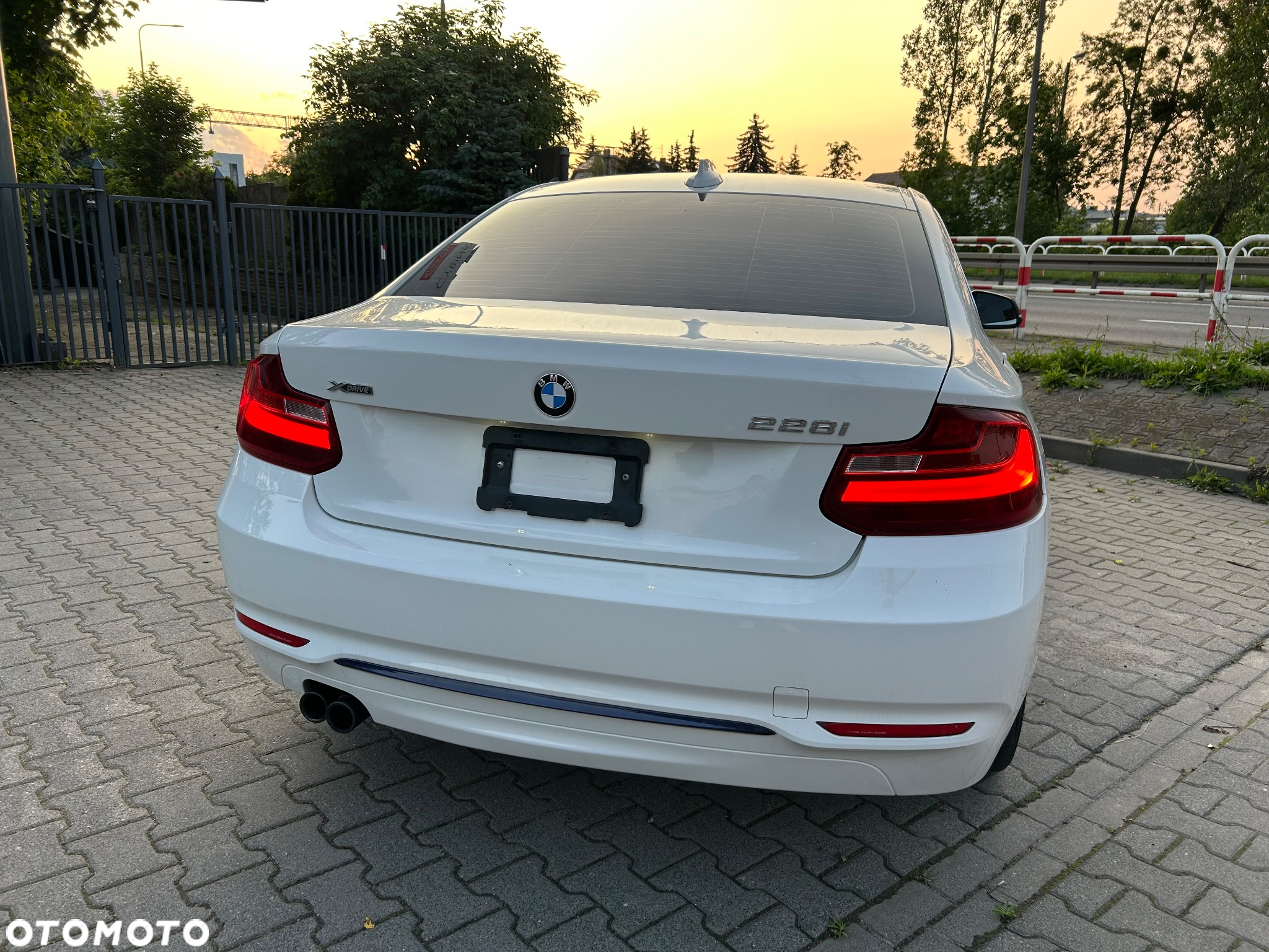 BMW Seria 2 228i Coupe Sport Line - 8