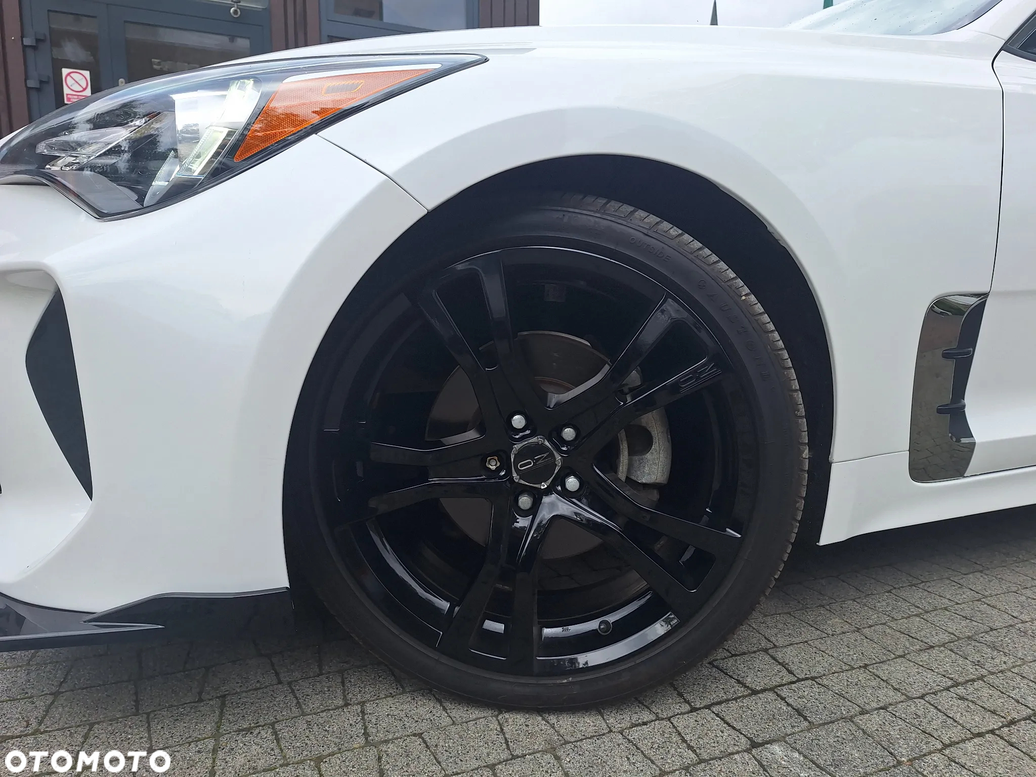 Kia Stinger 2.0 T-GDI GT Line - 2