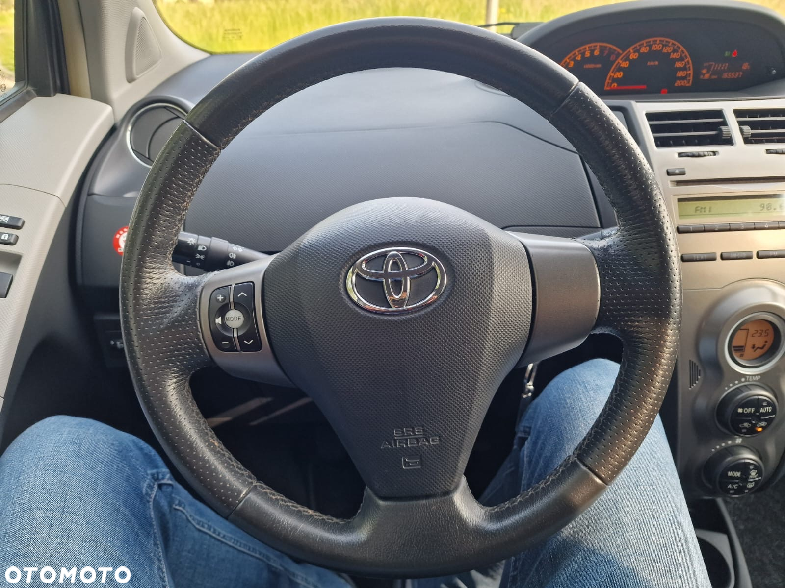 Toyota Yaris 1.33 Sol - 14
