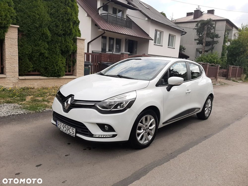 Renault Clio Energy dCi 90 EDC Experience - 1