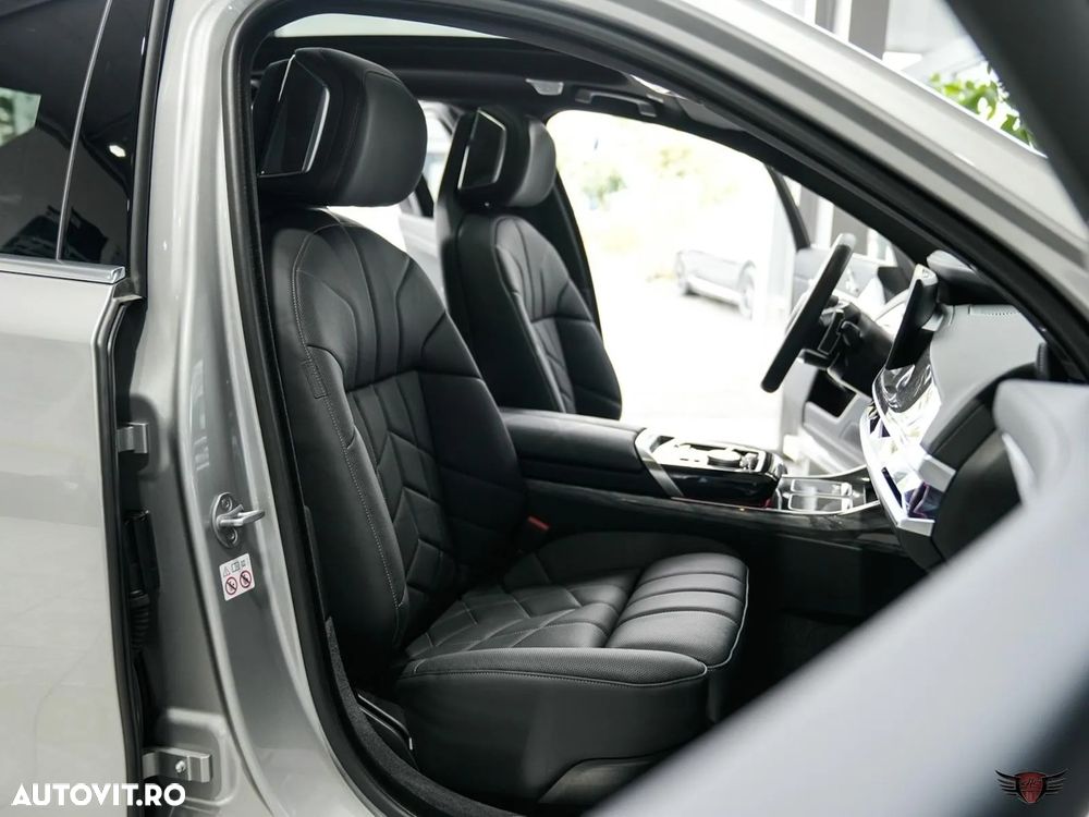 BMW Seria 7 740d xDrive - 17