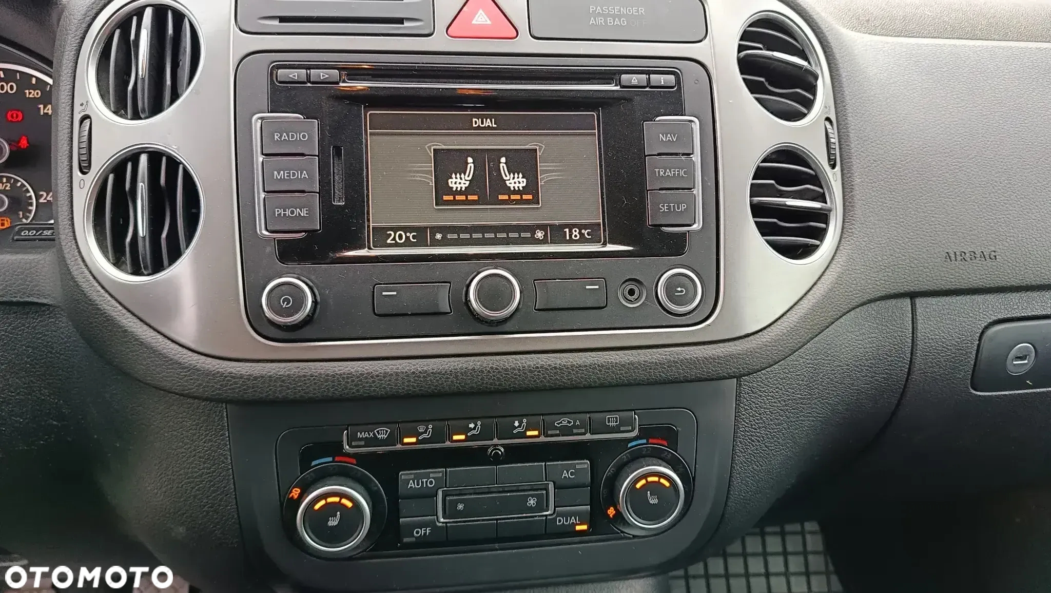 Volkswagen Tiguan - 8