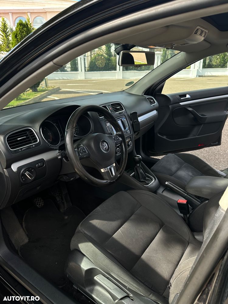 Volkswagen Golf - 13