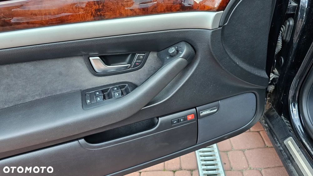Audi A8 4.2 TDI Quattro - 37