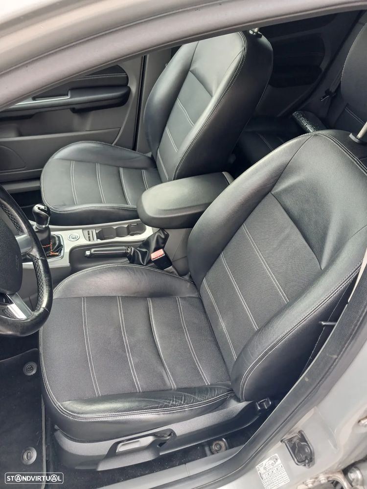 Ford Focus 1.6 TDCi Titanium - 4