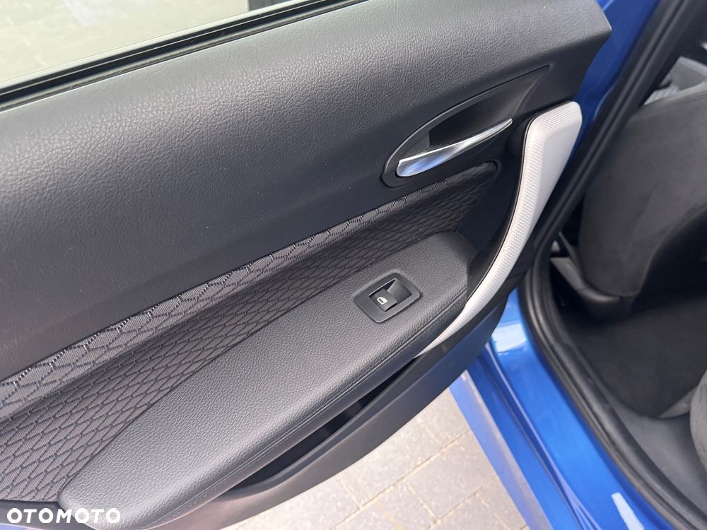 BMW Seria 1 120d xDrive M Sport - 38