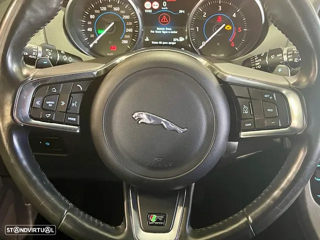 Jaguar F-Pace 20d Aut. R-Sport - 10