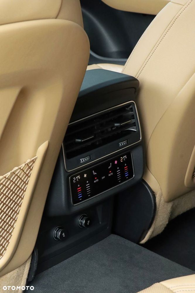 Audi Q8 - 14