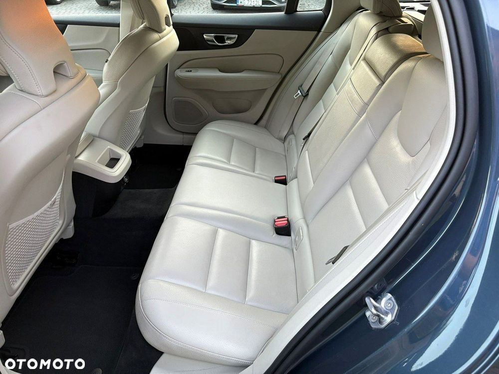 Volvo V60 D3 - 12