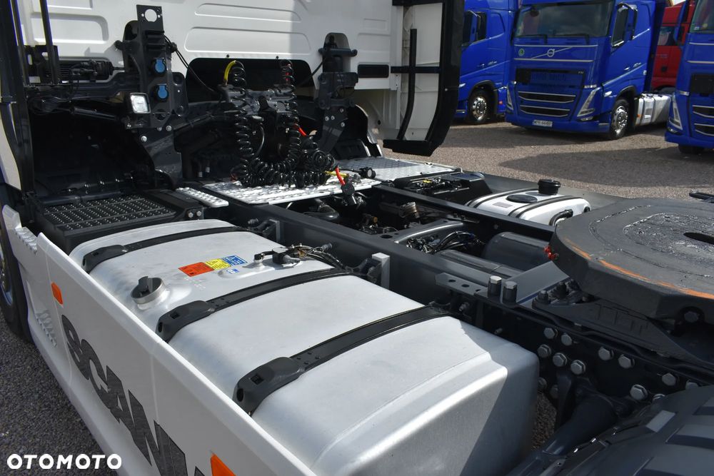 Scania R450 // NAVI // VIRTUAL COCKPIT // HYDRAULIKA // NOWE OPONY !! // - 20